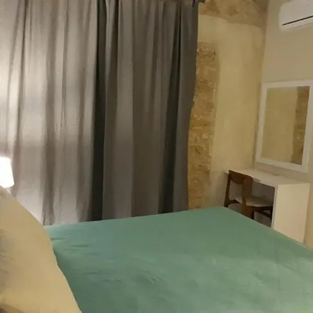 3 Bedroom Spacious * Pafos